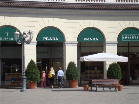 prada factory outlet canada